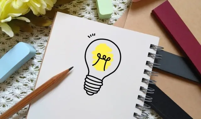 ポイントを考える電球