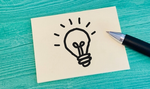 紙に書かれた豆電球
